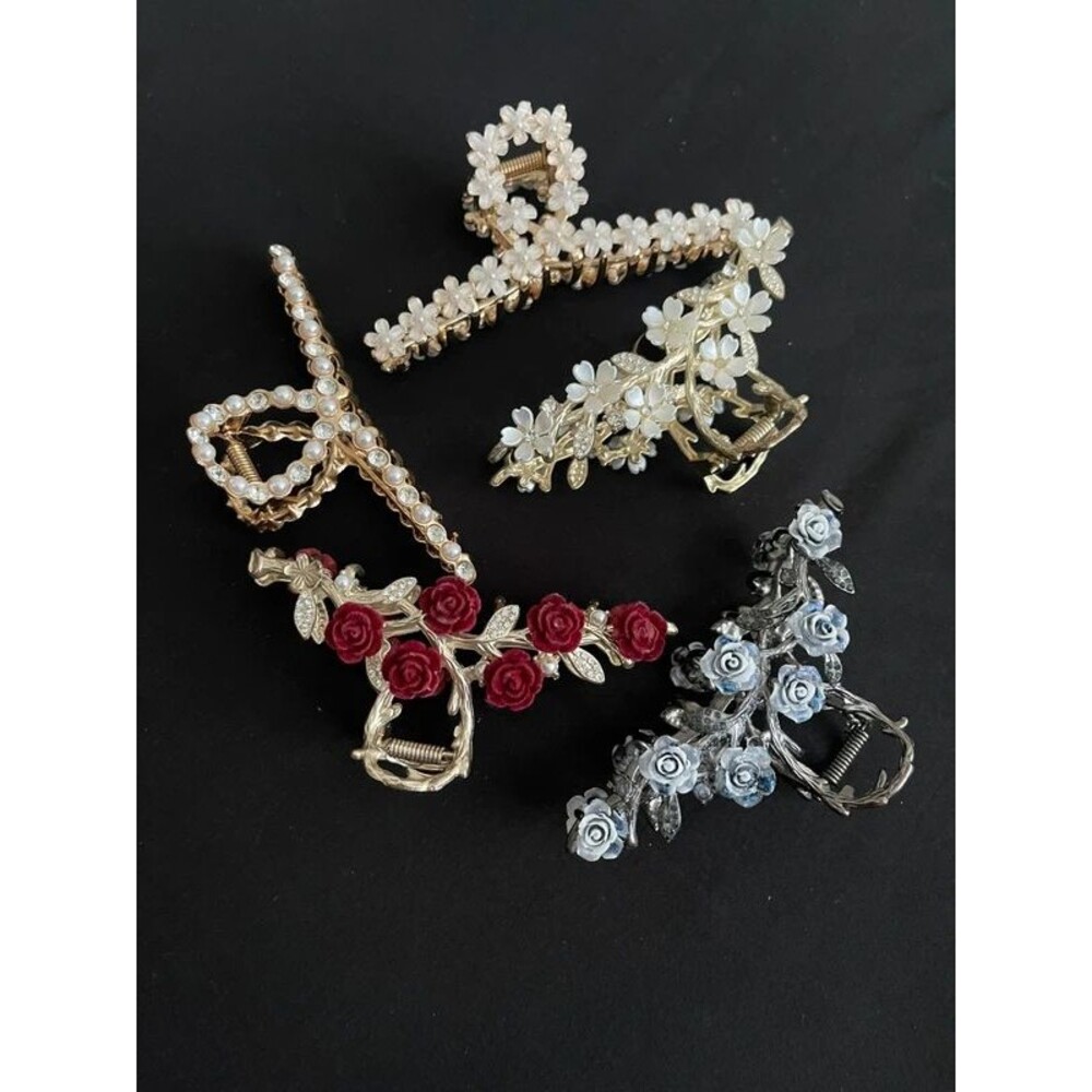 Floral Hair Claw Clip Bundle – 5 Pieces